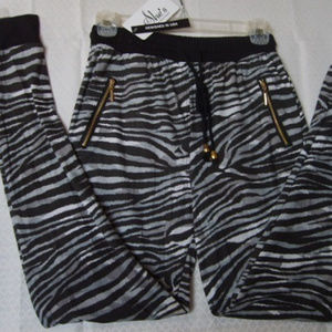 Leggings Cute Zebra Zip Pockets Drawstring NWT